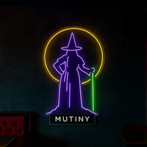 Cadılar Bayramı’nın En Büyüleyici Işığı: Cadı Neon Tabela